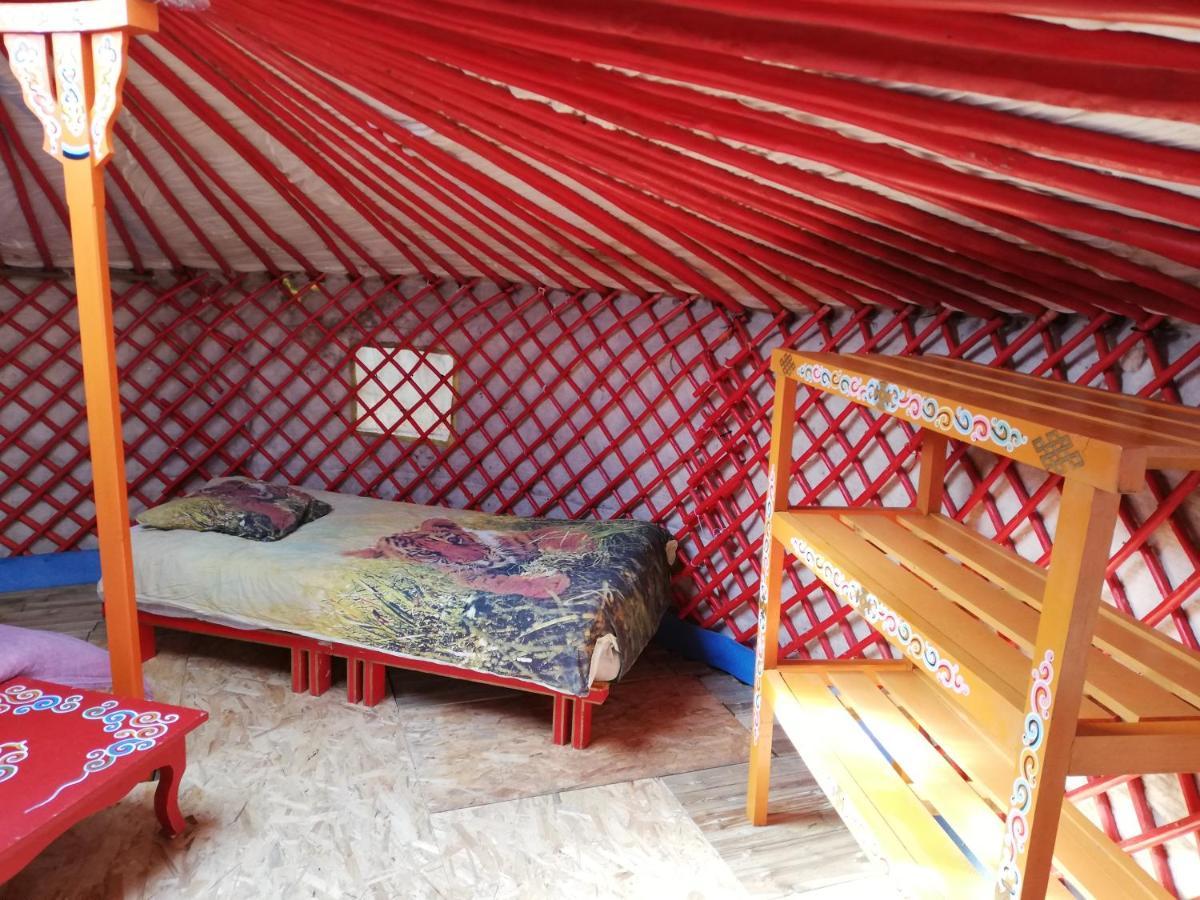 Yourte Mongole Veritable Montcaret Экстерьер фото